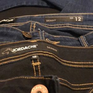 2 pairs of Jordache skinny jeans